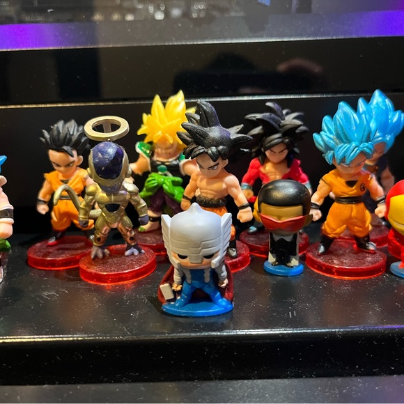 Marvel, Naruto and Dragon Ball Z mini figures. 24 total as seen in all 3 photos - Picture 2 of 3